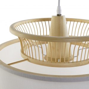 Las lámparas de bambú blanco son una forma ideal para agregar un toque de estilo moderno y contemporáneo a cualquier espacio. Estas lámparas están hechas de bambú natural y ofrecen una iluminación cálida y acogedora Medidas: 46x46x20 Envío disponible de 3 a 4 días después de realizar el pedido.