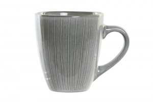 Un café calentito y nuestra taza ligne es sinónimo de buen día . Además, este diseño de rayas verdes hace que esta taza sea única y llamativa, lo que lo hace ideal para regalar o regalarte.
