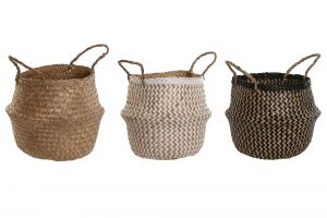 Descubre elegancia y funcionalidad con nuestras cestas naturales, blancas y negras. Perfectas para cualquier espacio del hogar.
